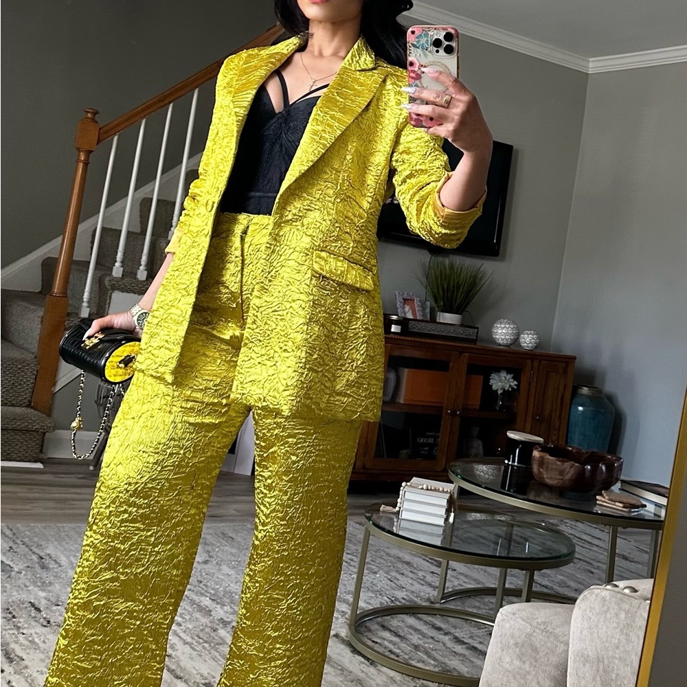 Yellow Textured Women's Pantsuit